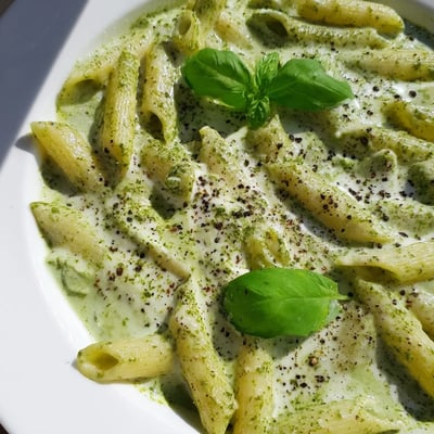 Creamy Pesto Pasta